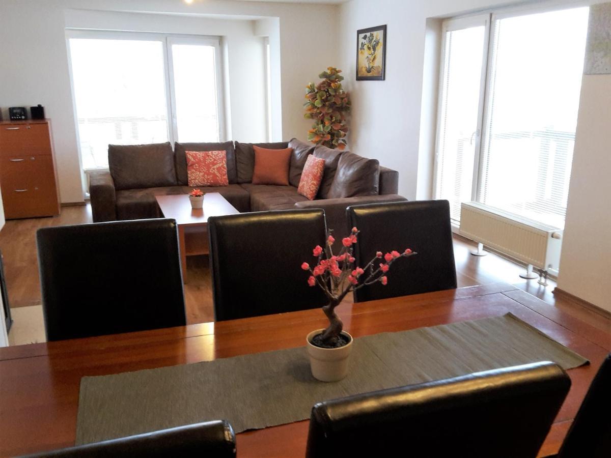 Apartman Slavkov Home & Parking Nová Lesná Εξωτερικό φωτογραφία
