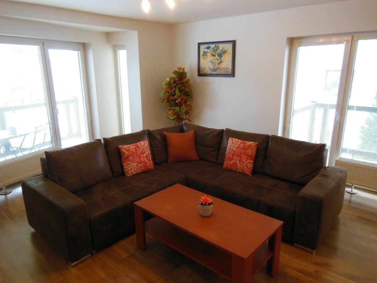 Apartman Slavkov Home & Parking Nová Lesná Εξωτερικό φωτογραφία